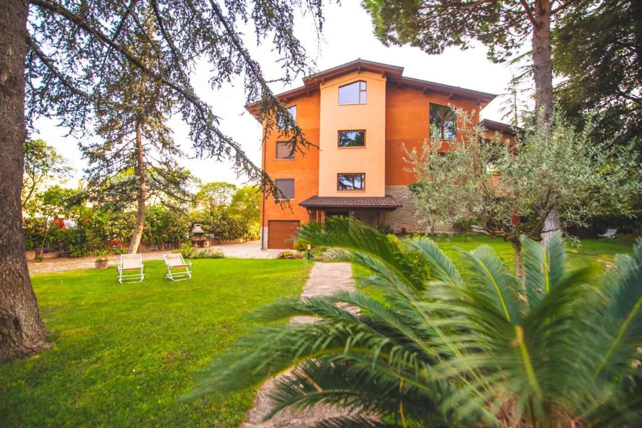 B&B Il Girasole Корчано Екстериор снимка